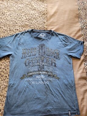 Hard Rock Cafe Orlando Graphic Guitar Company T-Shirt - Blue